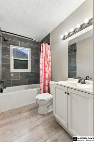 907 W 31 Avenue, Bellevue, NE 68005