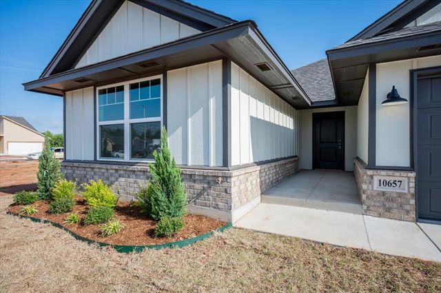 10657 SW 18th Street, Yukon, OK 73099