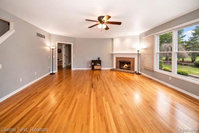 48318 Manhattan Circle, Canton, MI 48188