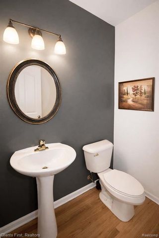 48318 Manhattan Circle, Canton, MI 48188