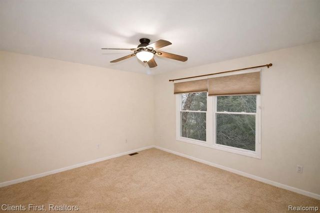 48318 Manhattan Circle, Canton, MI 48188