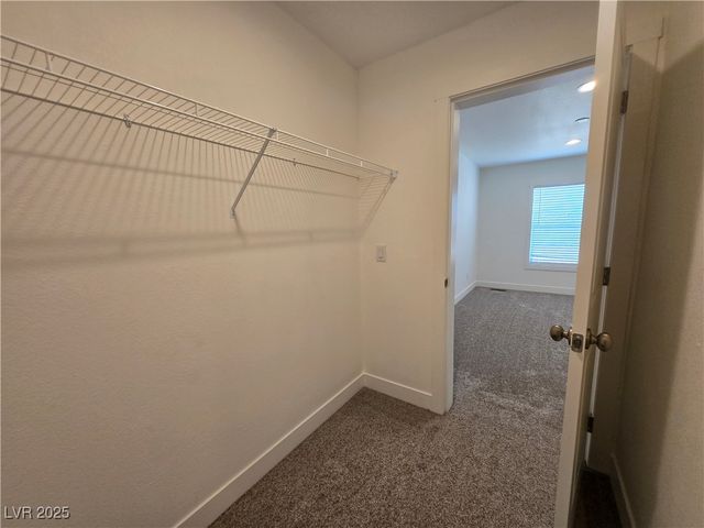 5500 Blackrock Avenue, Pahrump, NV 89060