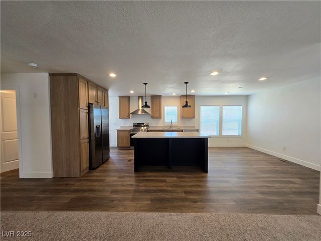 5500 Blackrock Avenue, Pahrump, NV 89060