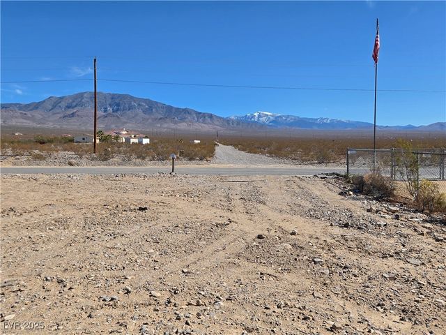 5500 Blackrock Avenue, Pahrump, NV 89060