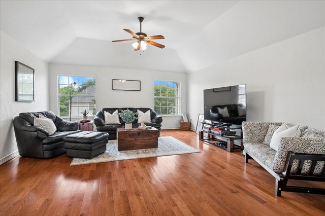 7420 Sugar Maple Drive, Irving, TX 75063