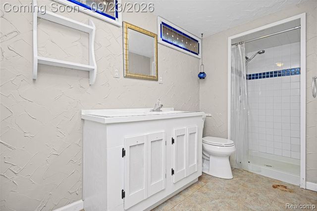 34720 Bock Street, Westland, MI 48185