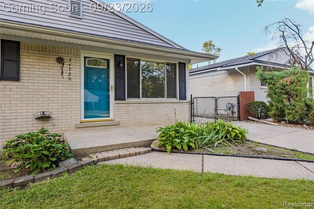 34720 Bock Street, Westland, MI 48185