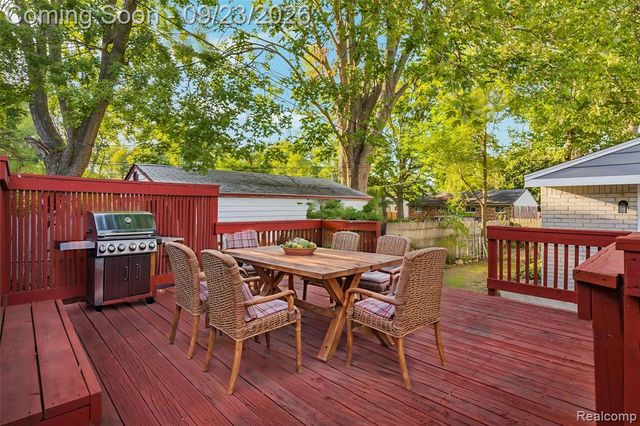 34720 Bock Street, Westland, MI 48185
