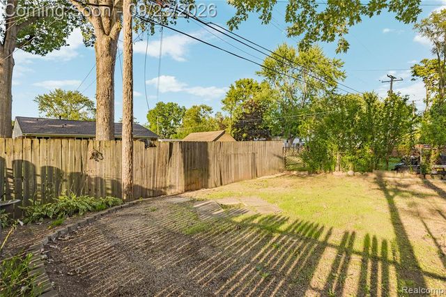 34720 Bock Street, Westland, MI 48185