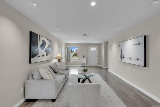 10483 Glenellen Avenue, San Diego, CA 92126