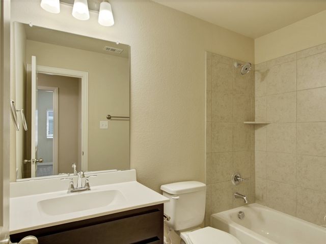 3225 Solana Circle, Denton, TX 76207