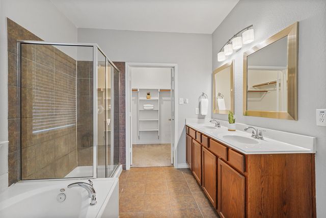 1153 King George Lane, Savannah, TX 76227
