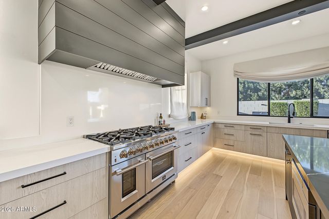 6528 E 2ND Street, Scottsdale, AZ 85251