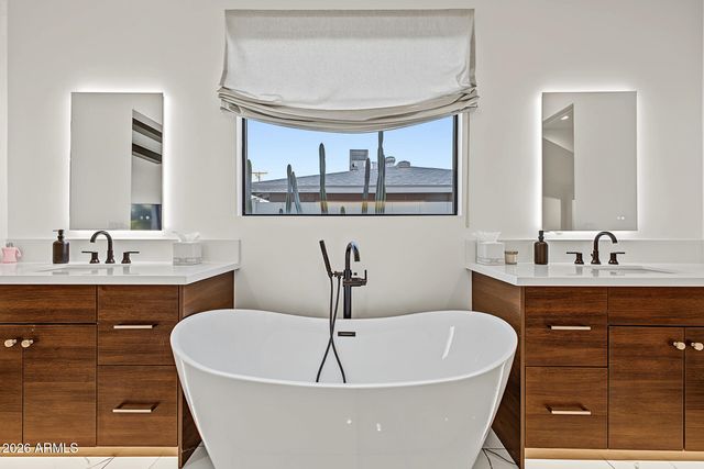 6528 E 2ND Street, Scottsdale, AZ 85251