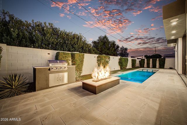 6528 E 2ND Street, Scottsdale, AZ 85251