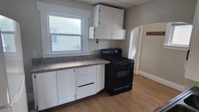 329 S Clemens Avenue, Lansing, MI 48912