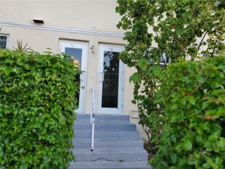 10074 E Bay Harbor Drive 74A, Bay Harbor Islands, FL 33154