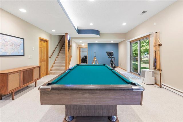 11273 N Eagle Lake Boulevard, Maple Grove, MN 55369