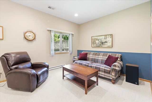 11273 N Eagle Lake Boulevard, Maple Grove, MN 55369