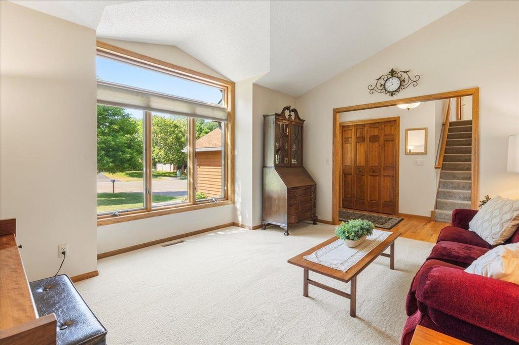 11273 N Eagle Lake Boulevard, Maple Grove, MN 55369 — photo 3