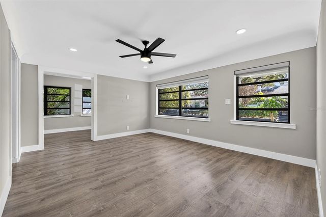 181 20TH AVENUE N, St Petersburg, FL 33704