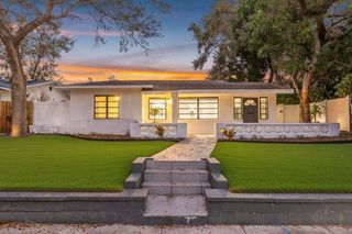 181 20TH AVENUE N, St Petersburg, FL 33704