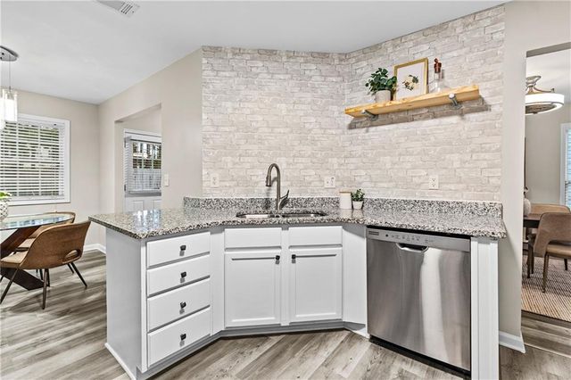 3637 Oakland Spring Court, Snellville, GA 30039