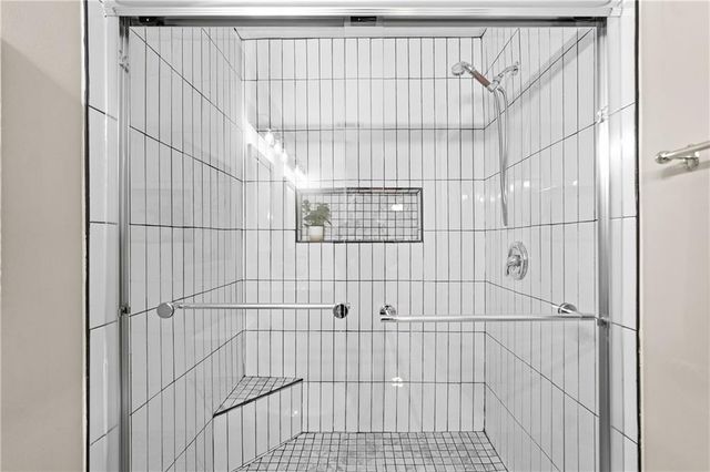 3637 Oakland Spring Court, Snellville, GA 30039