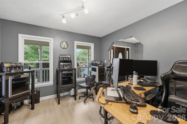 107 Shawnee Trail, Maiden, NC 28650