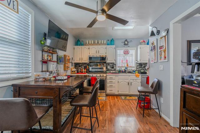 39 Hobart Street, Ridgefield Park, NJ 07660