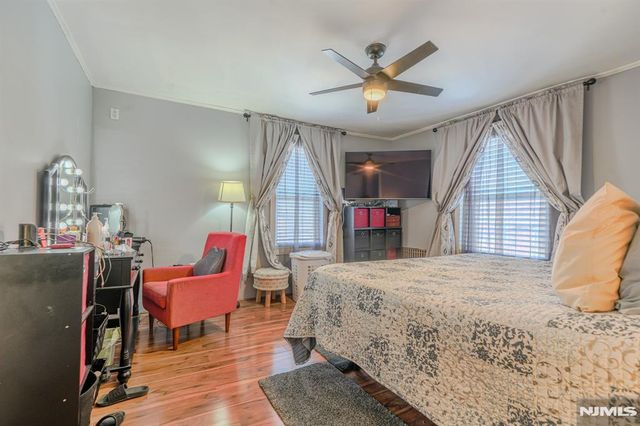 39 Hobart Street, Ridgefield Park, NJ 07660