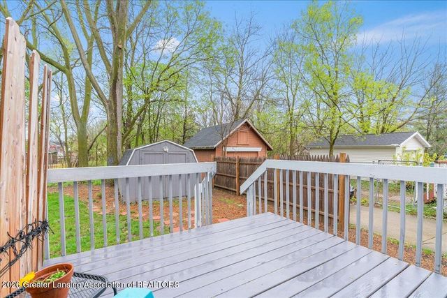 1009 May Street, Lansing, MI 48906