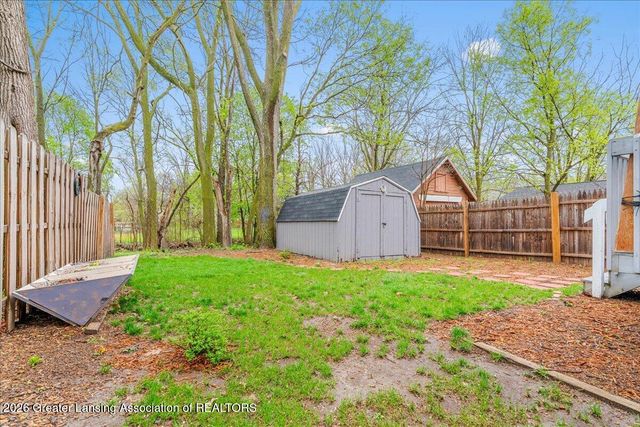 1009 May Street, Lansing, MI 48906