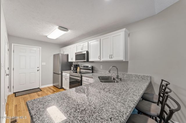 106 Walnut Avenue, Hamlet, NC 28345