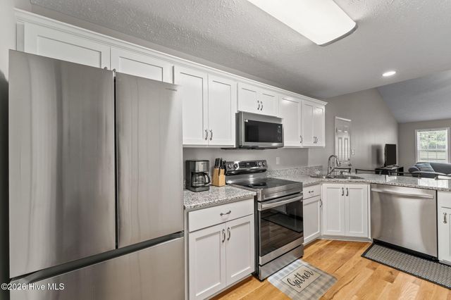 106 Walnut Avenue, Hamlet, NC 28345