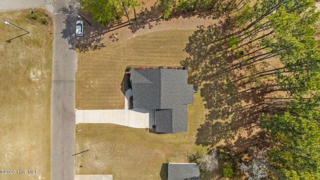 106 Walnut Avenue, Hamlet, NC 28345