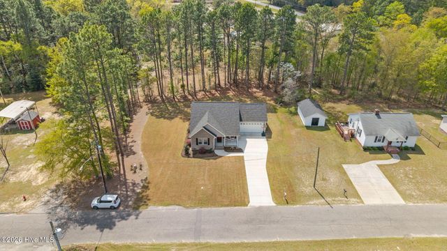 106 Walnut Avenue, Hamlet, NC 28345