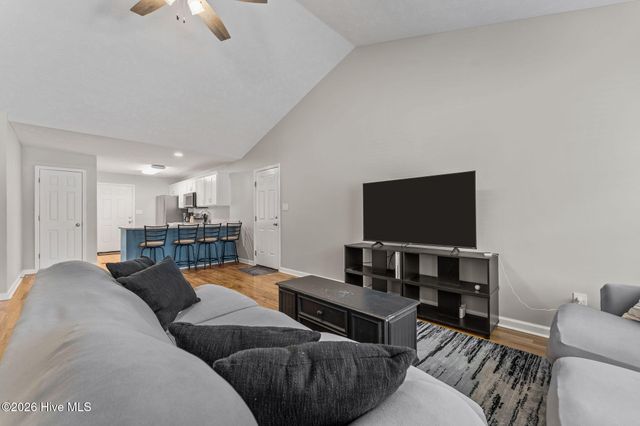 106 Walnut Avenue, Hamlet, NC 28345