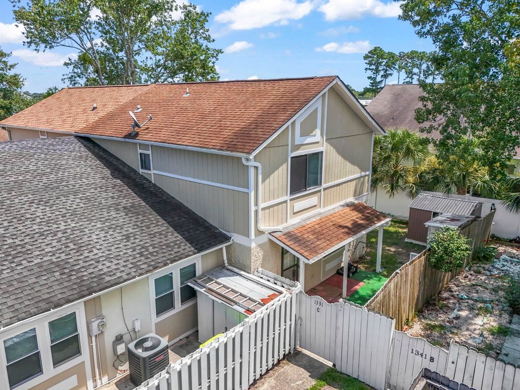 1331 Turkey Ridge Rd Apt C, Surfside Beach, SC 29575 — exterior