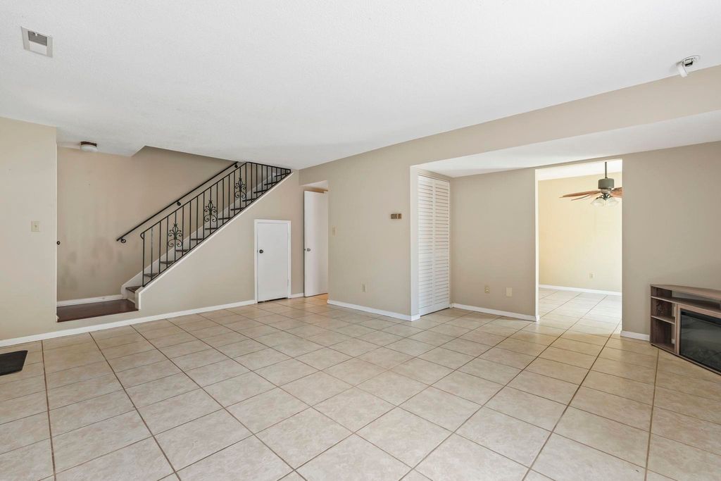 1331 Turkey Ridge Rd Apt C, Surfside Beach, SC 29575 — photo 4