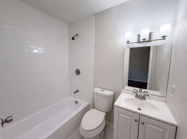 5608 Cherilee Lane, Haltom City, TX 76148