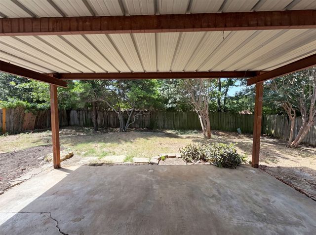5608 Cherilee Lane, Haltom City, TX 76148