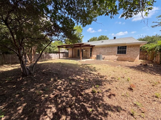 5608 Cherilee Lane, Haltom City, TX 76148