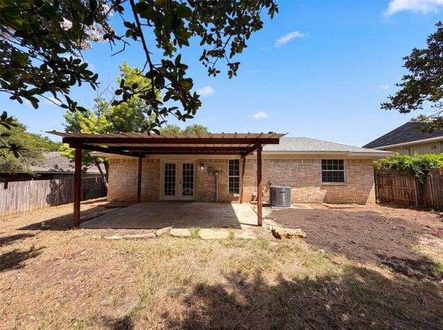 5608 Cherilee Lane, Haltom City, TX 76148
