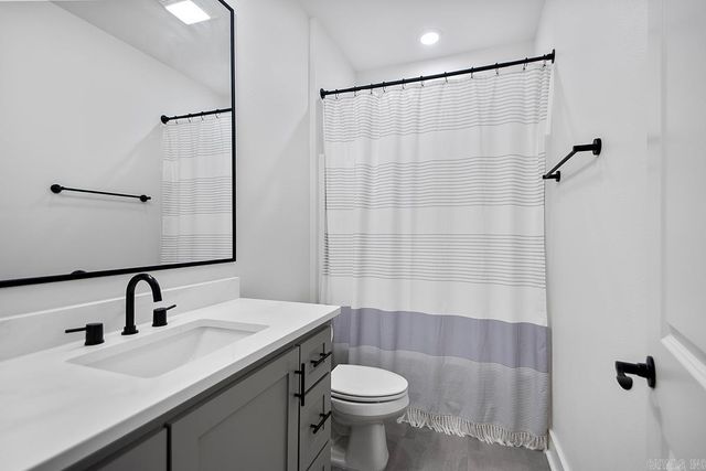 220 A Street, Bryant, AR 72022