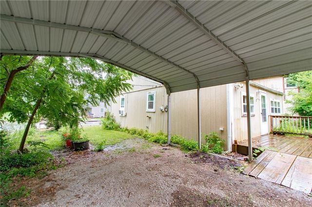 600 S Olive Street, Holden, MO 64040
