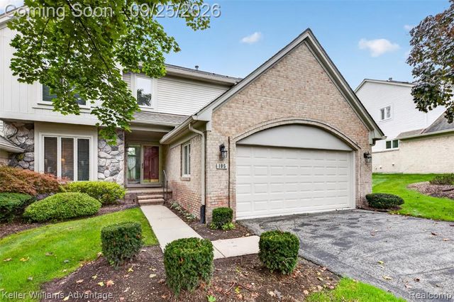 105 Hampton Court, Northville, MI 48168