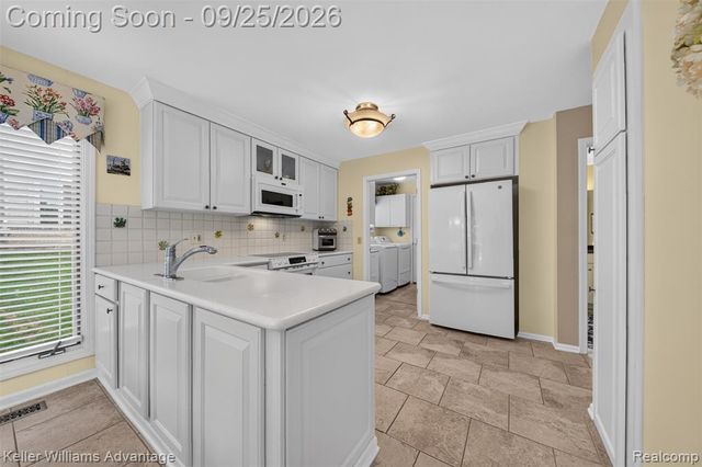 105 Hampton Court, Northville, MI 48168