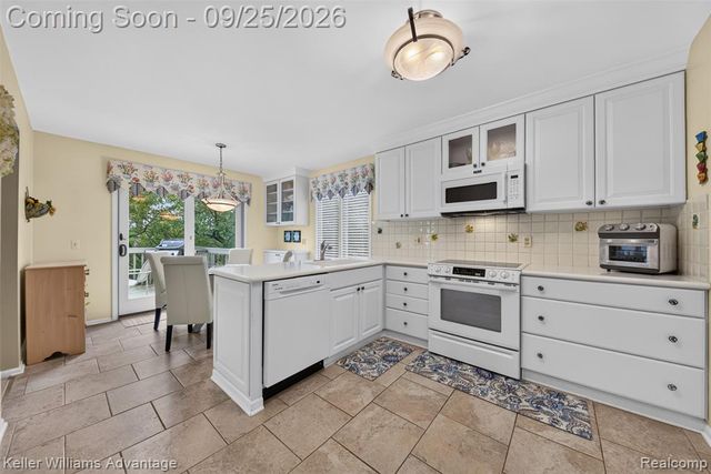 105 Hampton Court, Northville, MI 48168