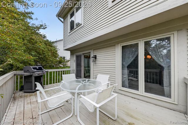 105 Hampton Court, Northville, MI 48168